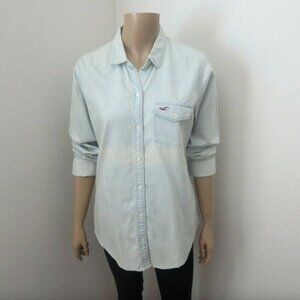 NWT Hollister Chambray Button Down Shirt Size Medium Light Wash